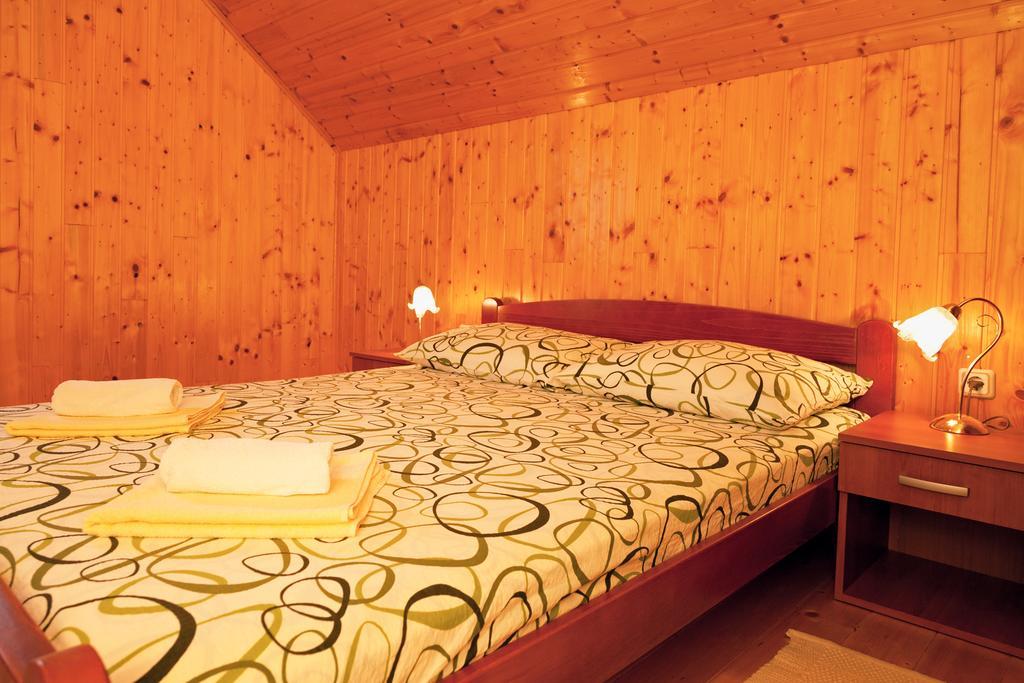 Apartment Ines Смолянац Екстериор снимка