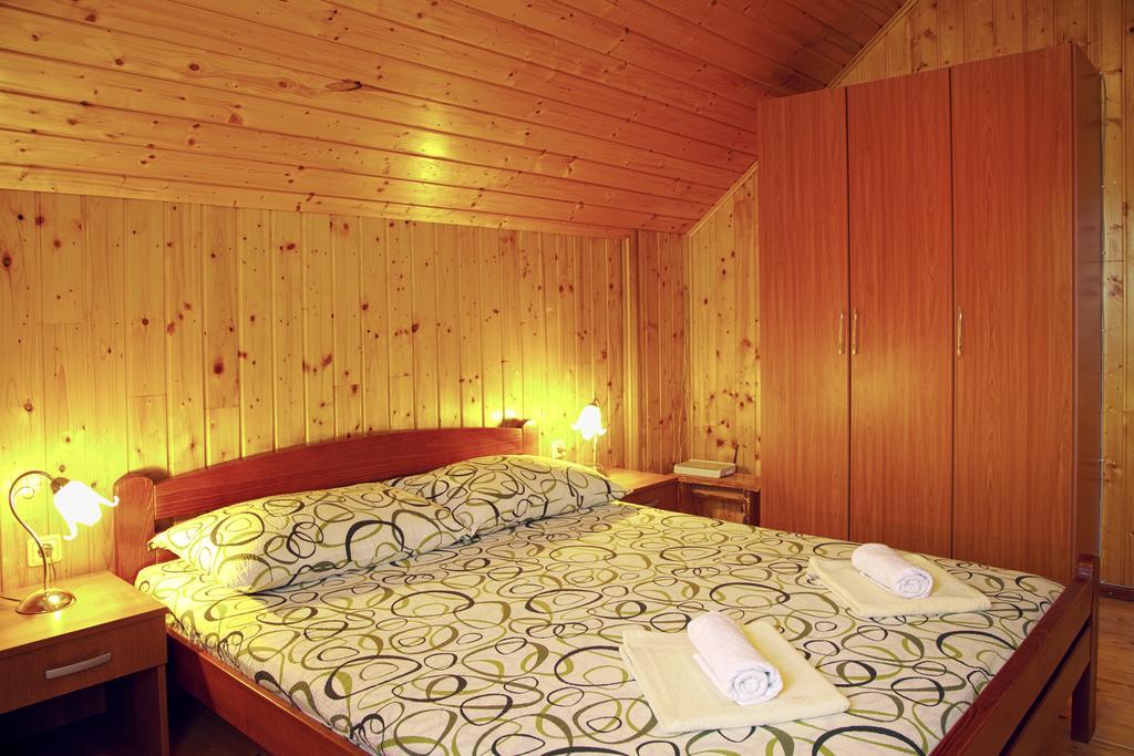 Apartment Ines Смолянац Екстериор снимка
