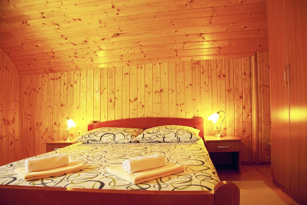 Apartment Ines Смолянац Екстериор снимка