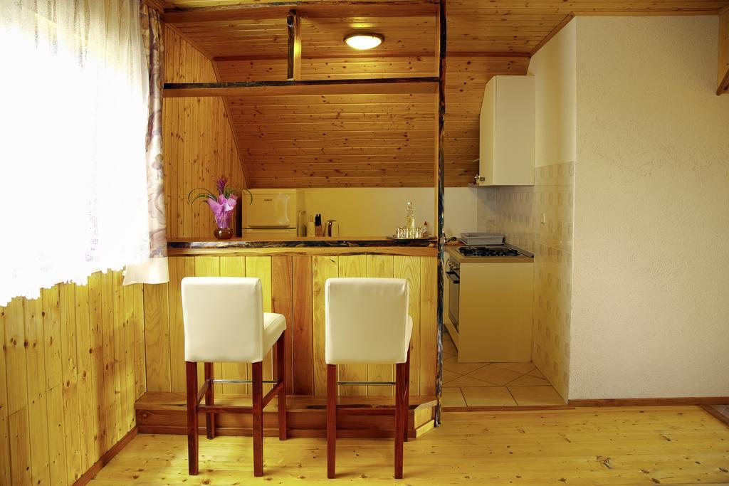 Apartment Ines Смолянац Екстериор снимка