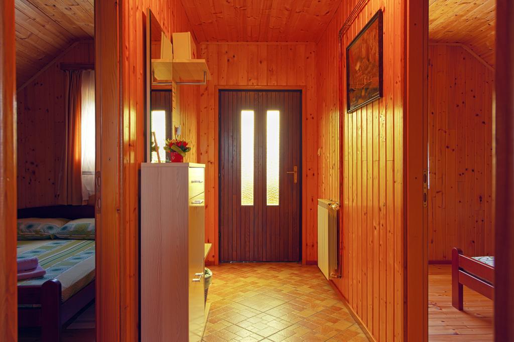Apartment Ines Смолянац Екстериор снимка